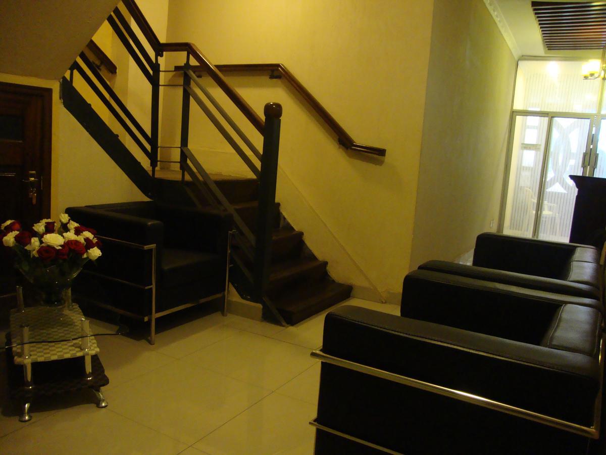 Ash White Hotel Nairobi Exterior foto