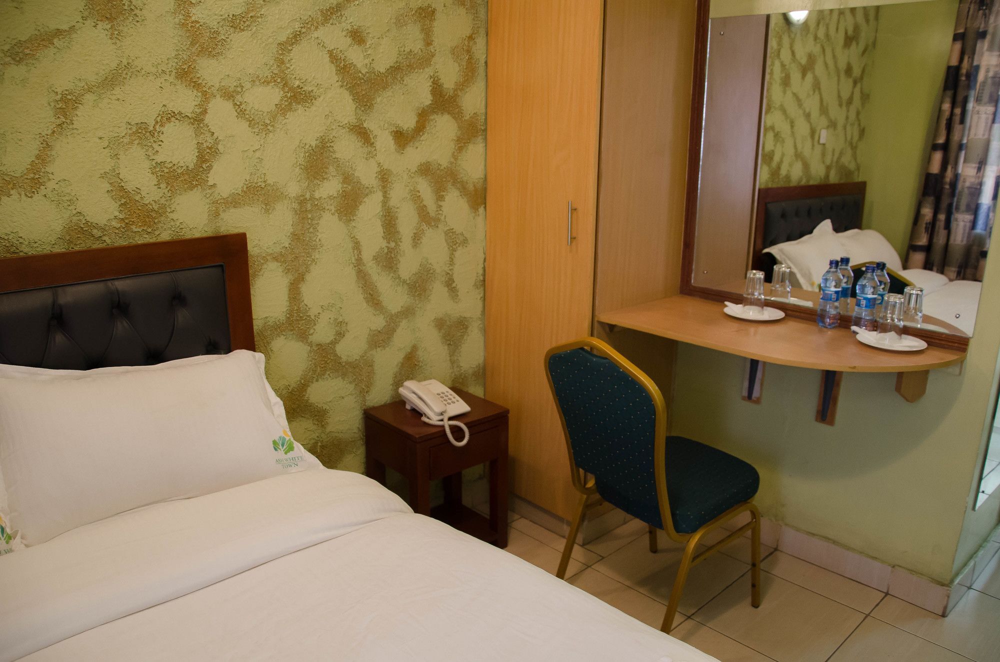 Ash White Hotel Nairobi Exterior foto